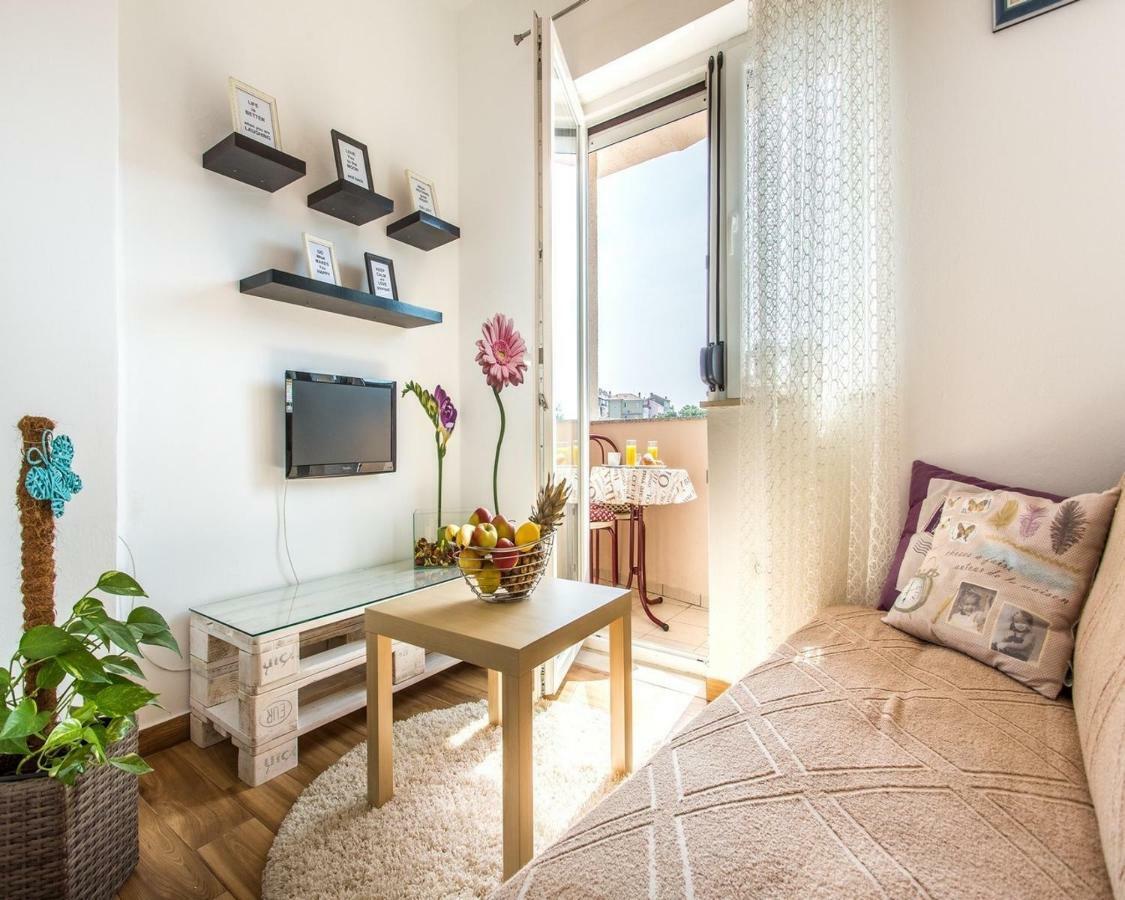 Apartment In Vrbnik/Insel Krk 36873 Екстер'єр фото